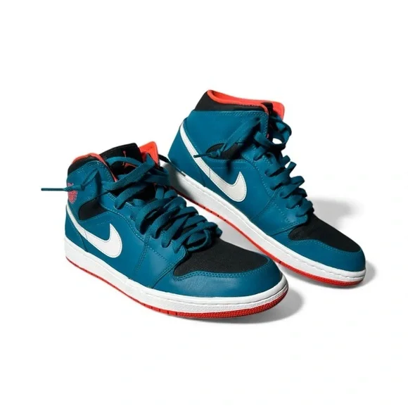 N i k e. Air Jordan 1 Retro Mid Teal 2016 - 554724 308 - RARE! - Picture 7 of 12